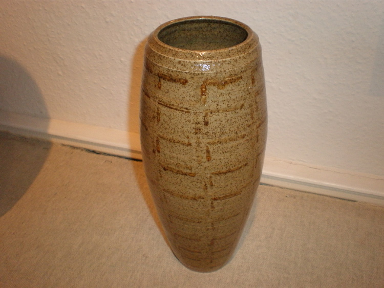 Denise-Wren-Vase